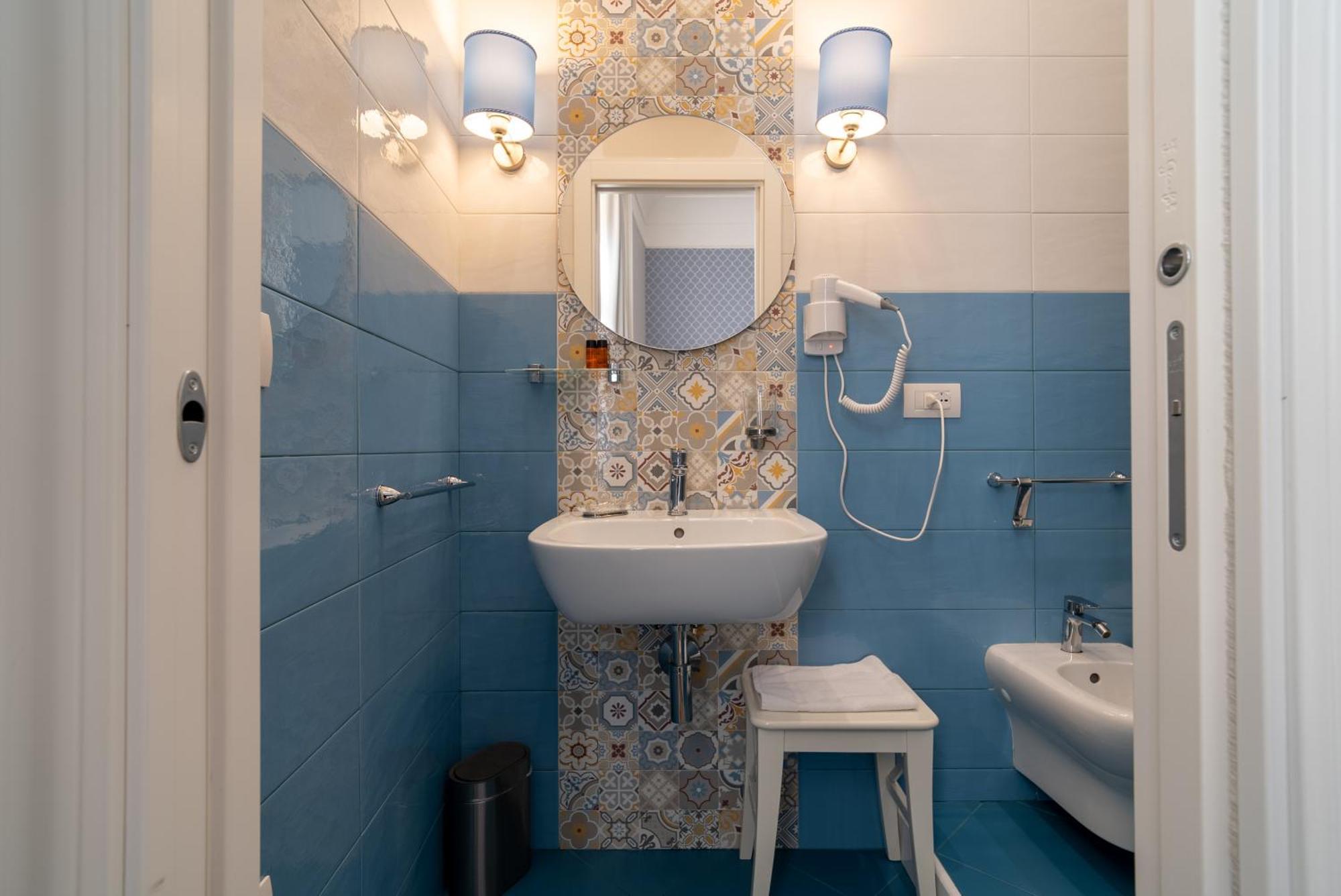 Florita Napoli Hotel Екстериор снимка