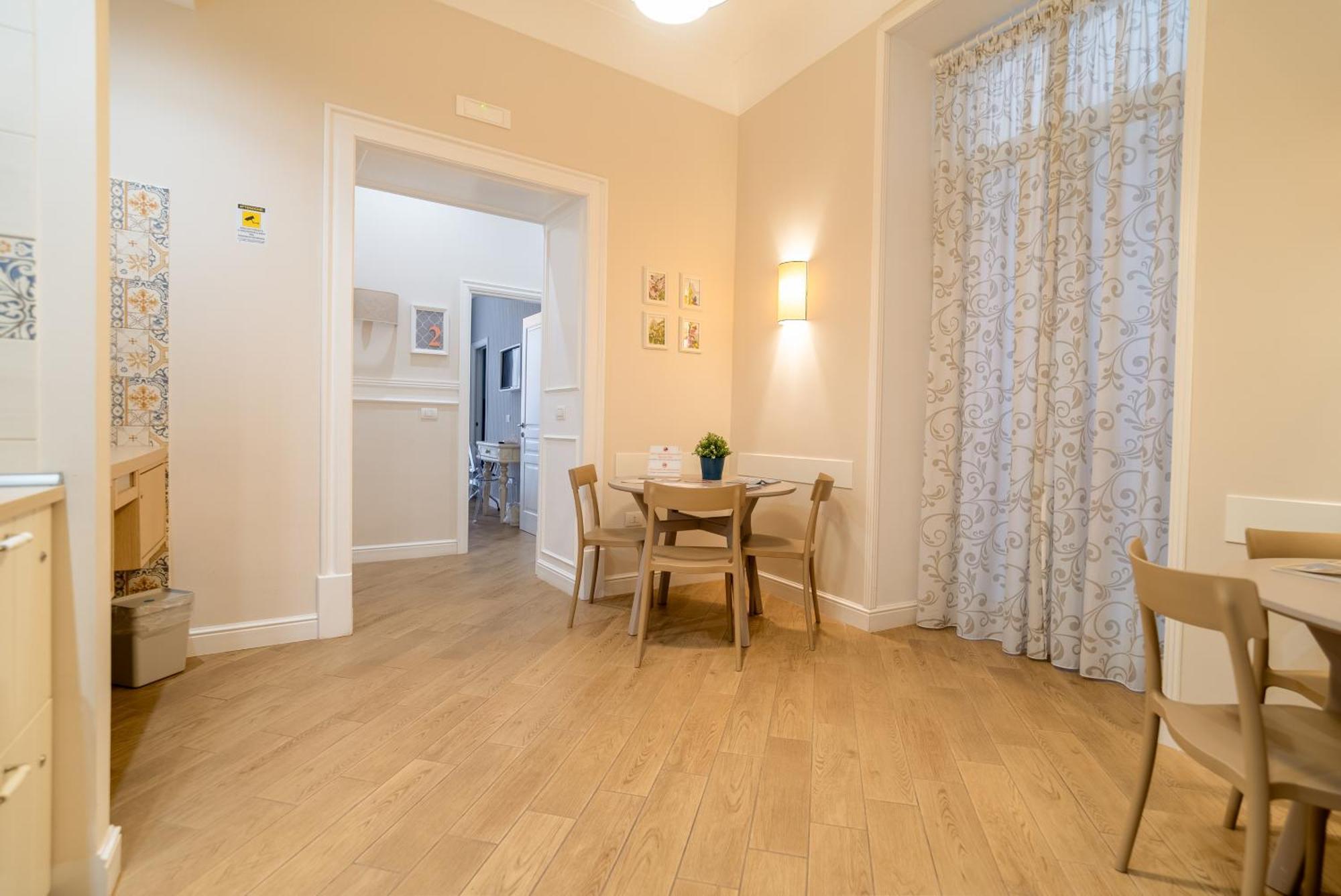 Florita Napoli Hotel Екстериор снимка